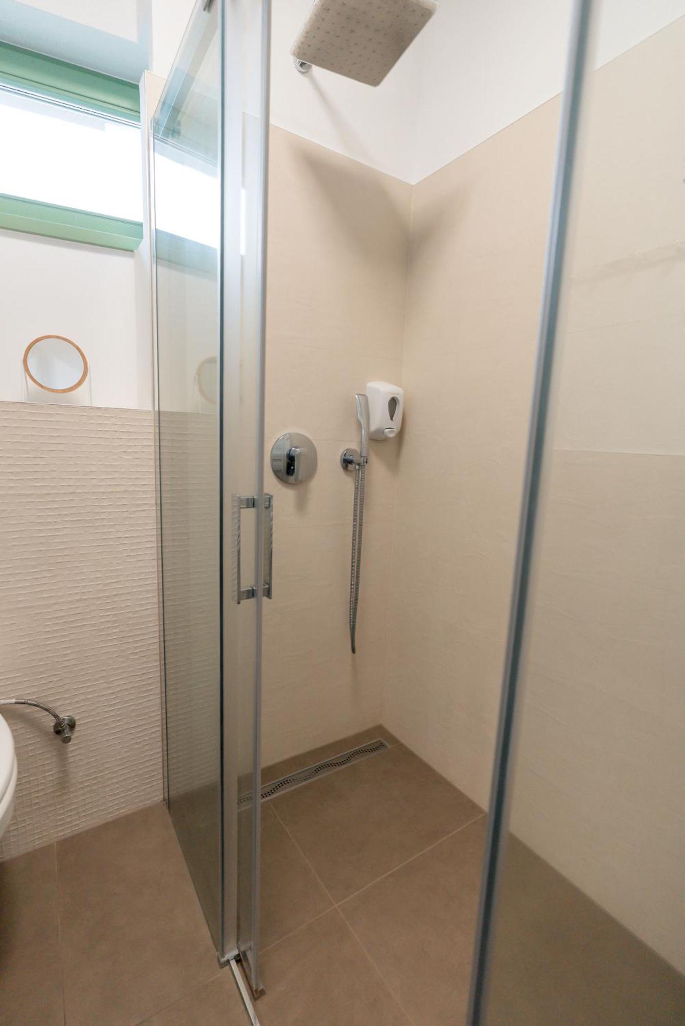 Jokai Apartman Dunafoldvar 外观 照片