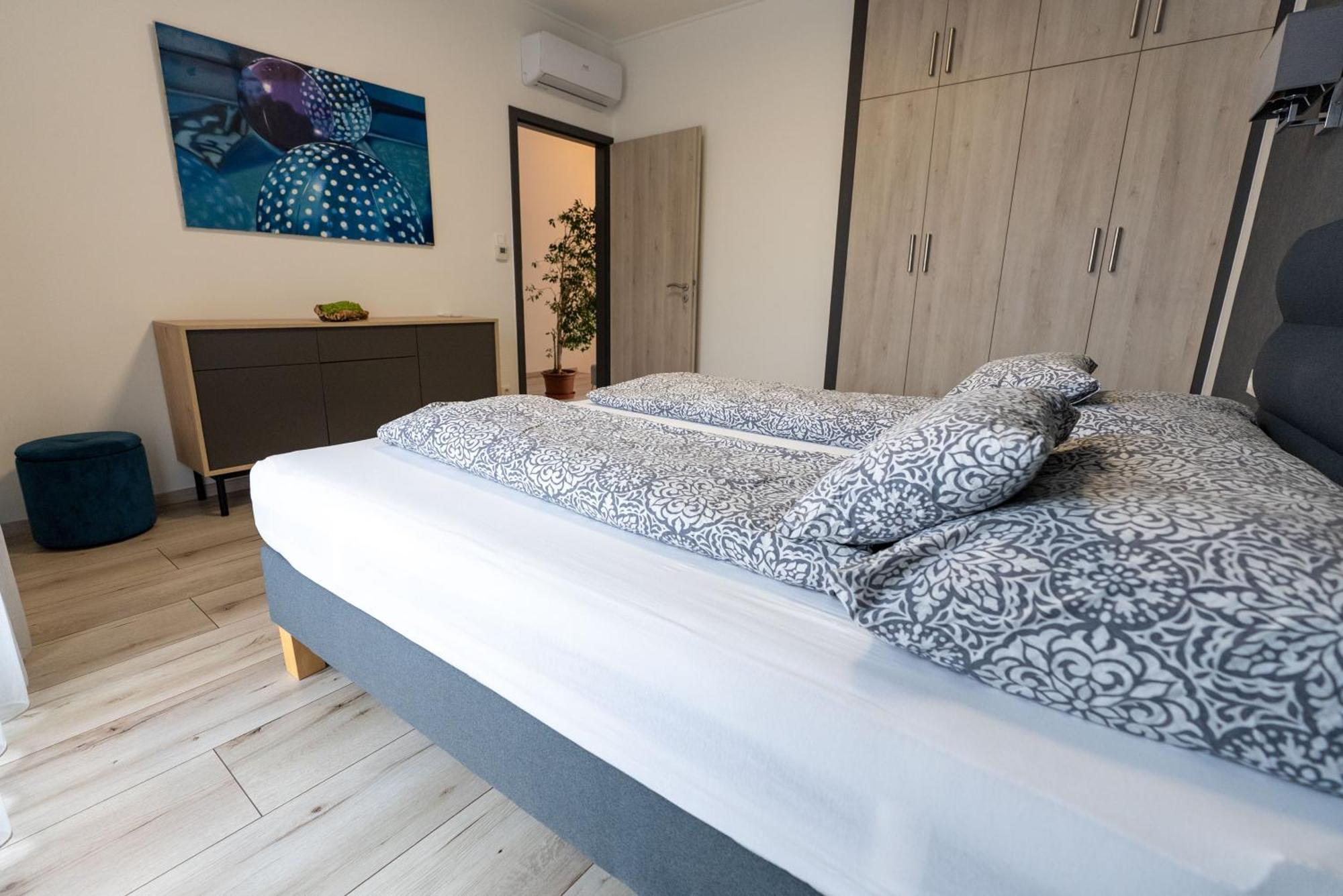 Jokai Apartman Dunafoldvar 外观 照片